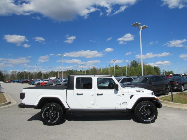 new 2024 Jeep Gladiator car, priced at $49,429