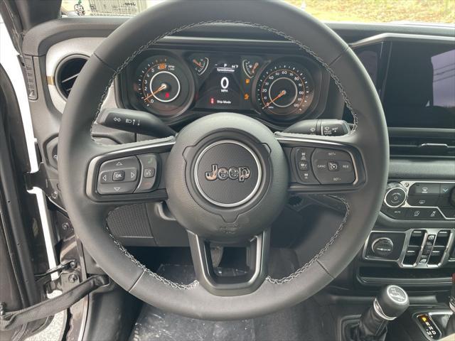 new 2025 Jeep Wrangler car, priced at $41,235