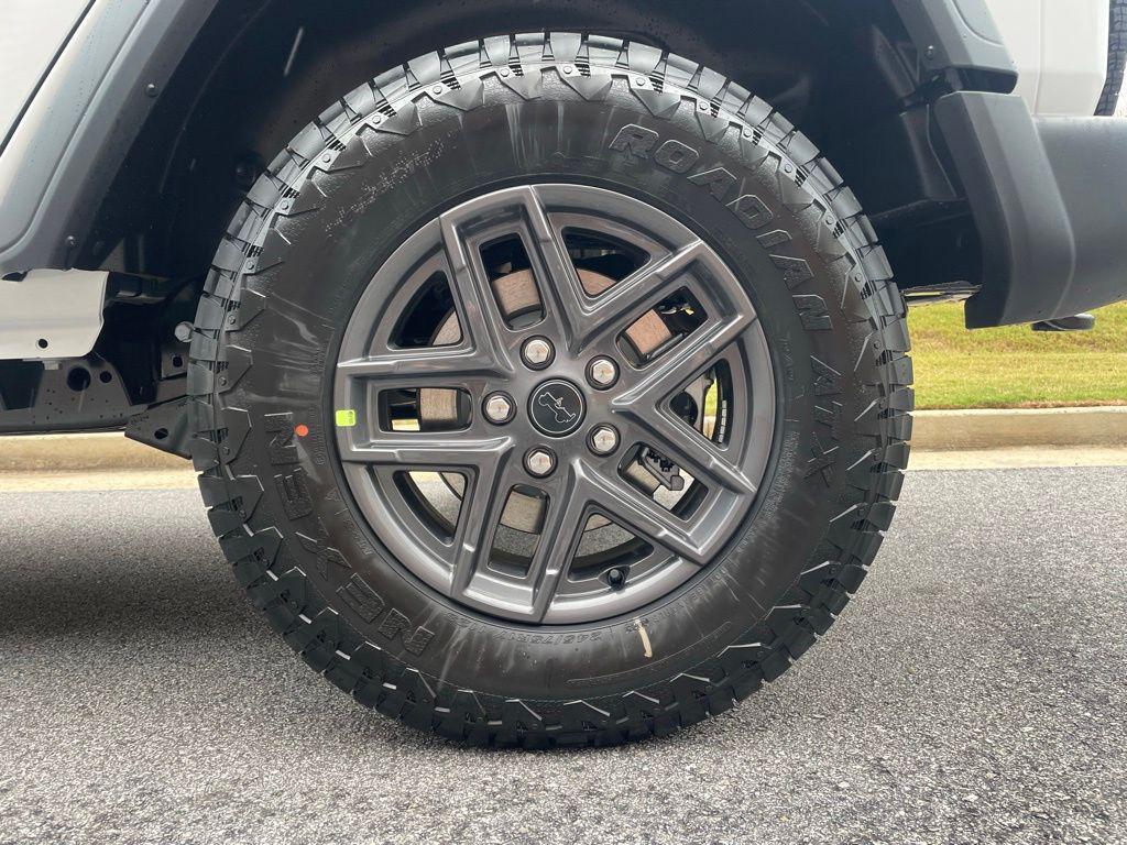 new 2026 Jeep Wrangler car, priced at $45,950