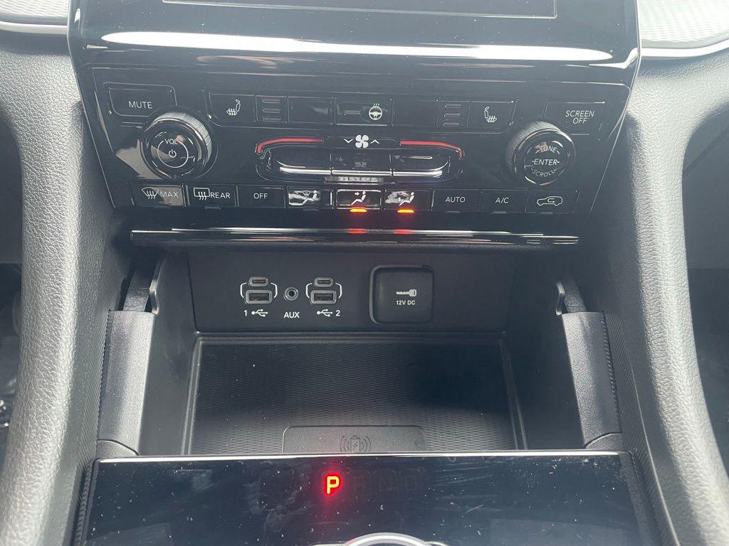 new 2025 Jeep Grand Cherokee car, priced at $34,836