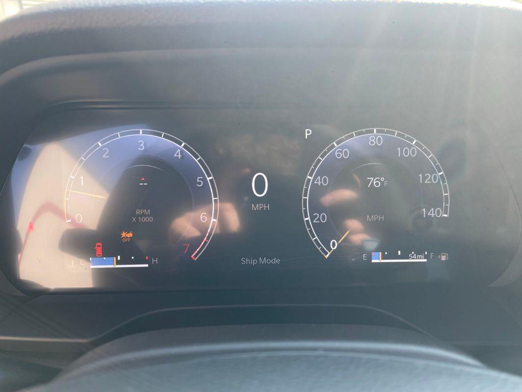 new 2025 Jeep Grand Cherokee car, priced at $41,444