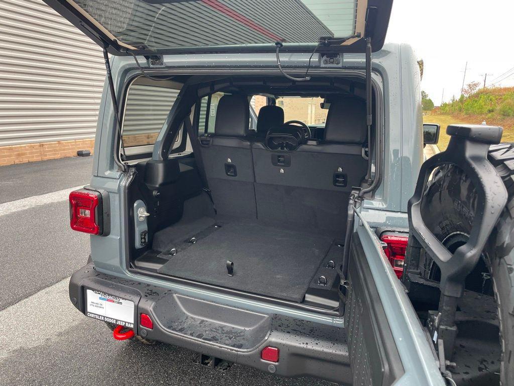 new 2026 Jeep Wrangler car, priced at $61,274