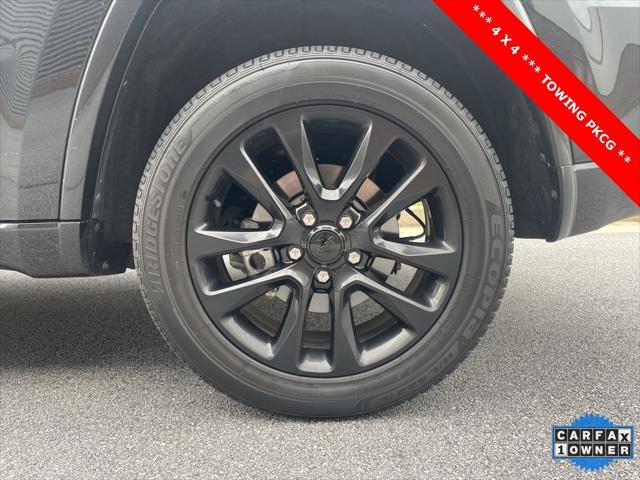 used 2022 Jeep Grand Cherokee car, priced at $27,747