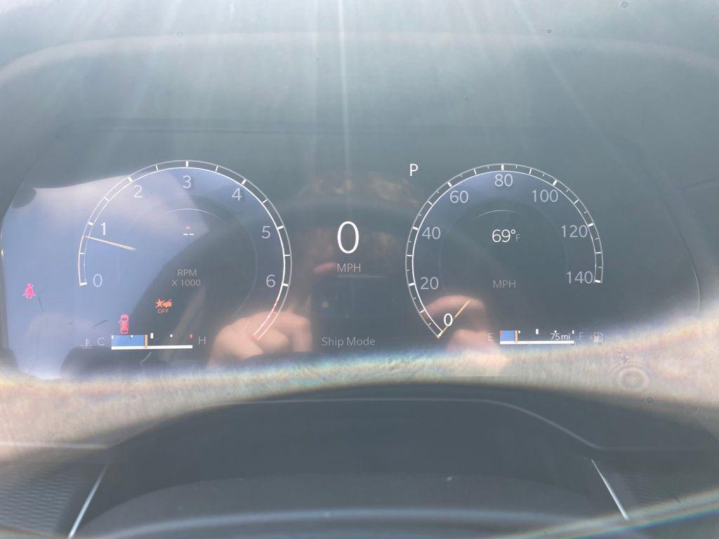 new 2025 Jeep Grand Cherokee car, priced at $39,462