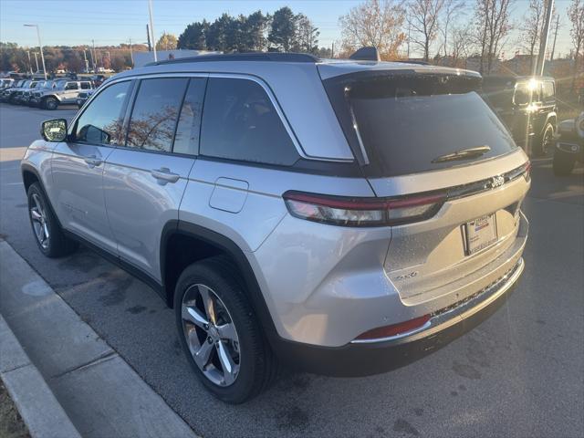 new 2025 Jeep Grand Cherokee car, priced at $50,896