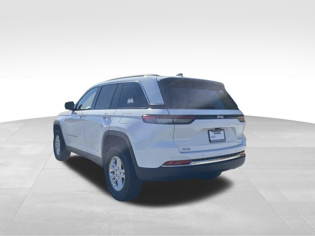 new 2025 Jeep Grand Cherokee car, priced at $35,165