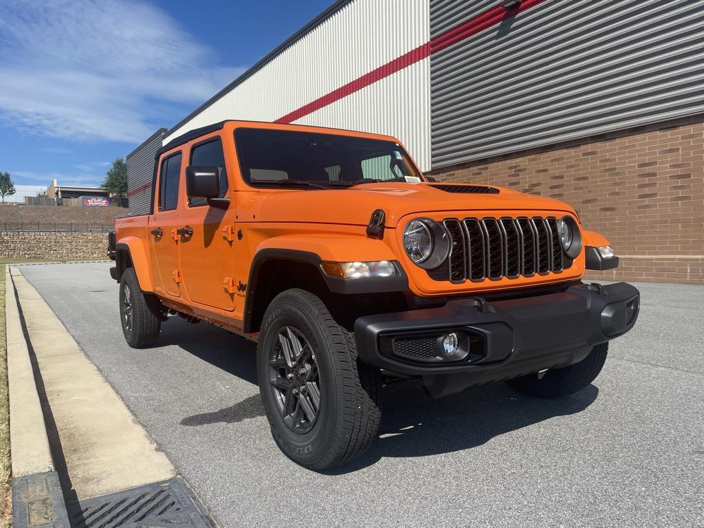 new 2025 Jeep Gladiator car, priced at $41,905