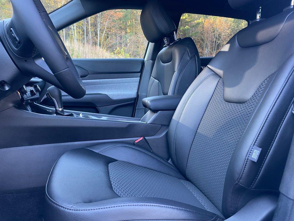 new 2026 Jeep Compass car, priced at $27,241