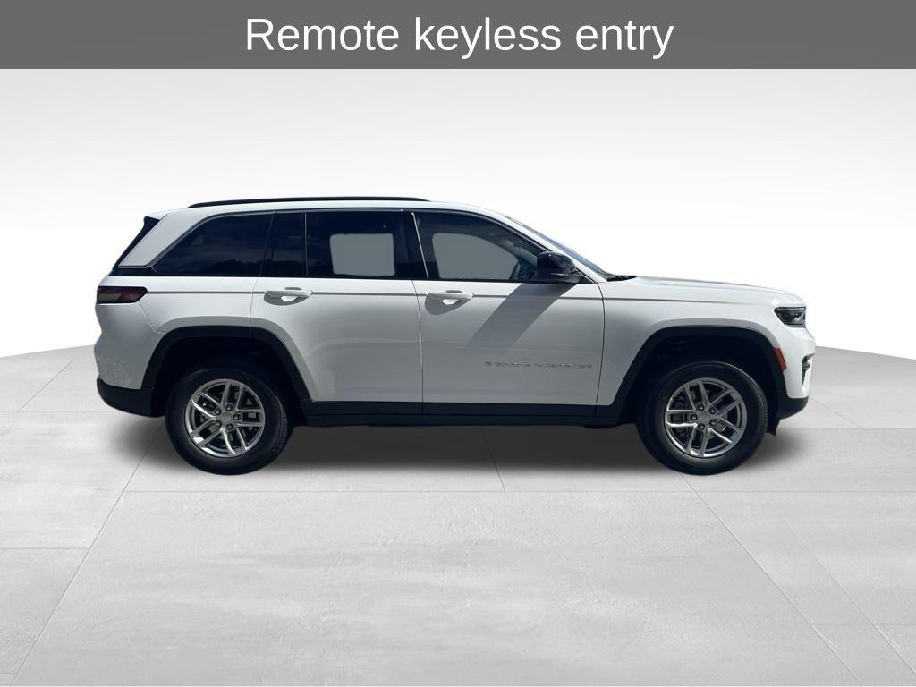 new 2025 Jeep Grand Cherokee car, priced at $38,218