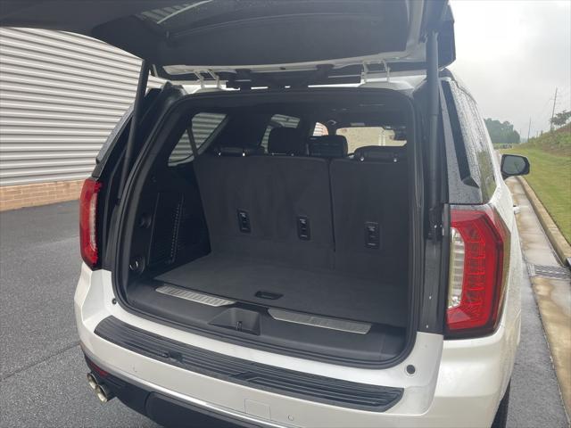 used 2024 GMC Yukon car, priced at $80,924
