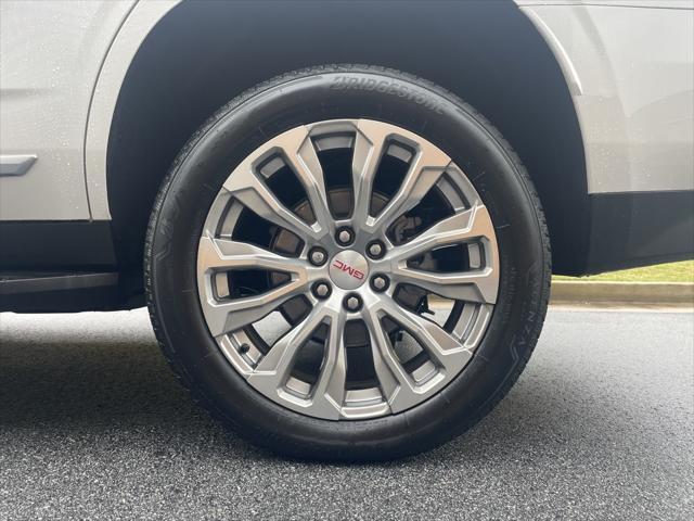 used 2024 GMC Yukon car, priced at $80,924