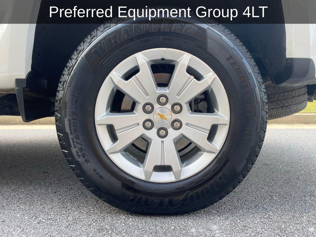 used 2022 Chevrolet Colorado car, priced at $29,490