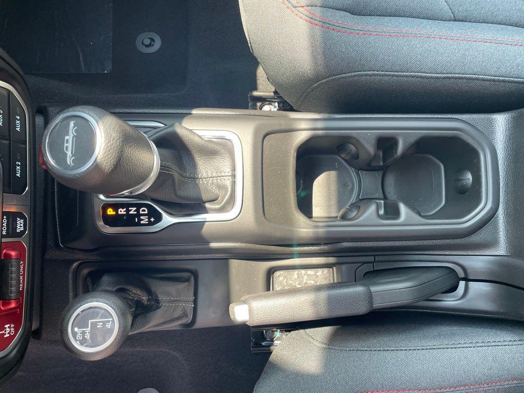 new 2025 Jeep Gladiator car, priced at $43,666
