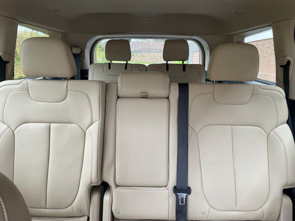 used 2021 Jeep Grand Cherokee L car, priced at $23,996