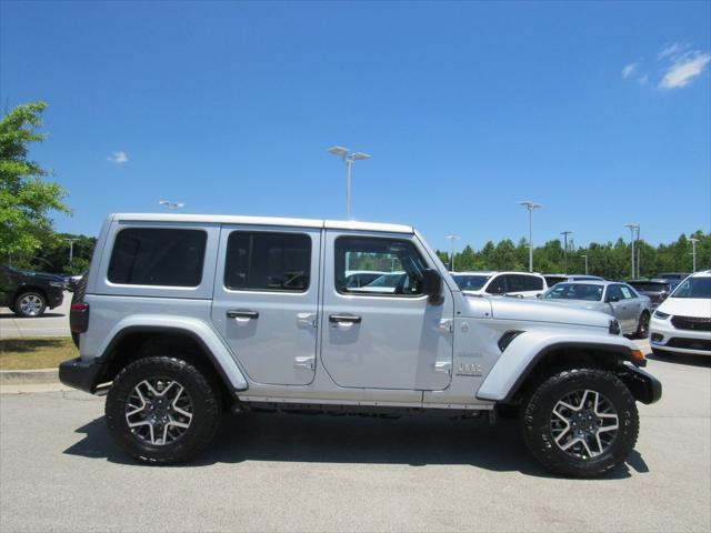 new 2024 Jeep Wrangler car, priced at $54,592