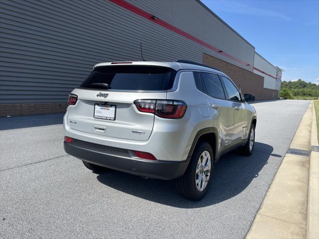 new 2025 Jeep Compass car, priced at $26,547