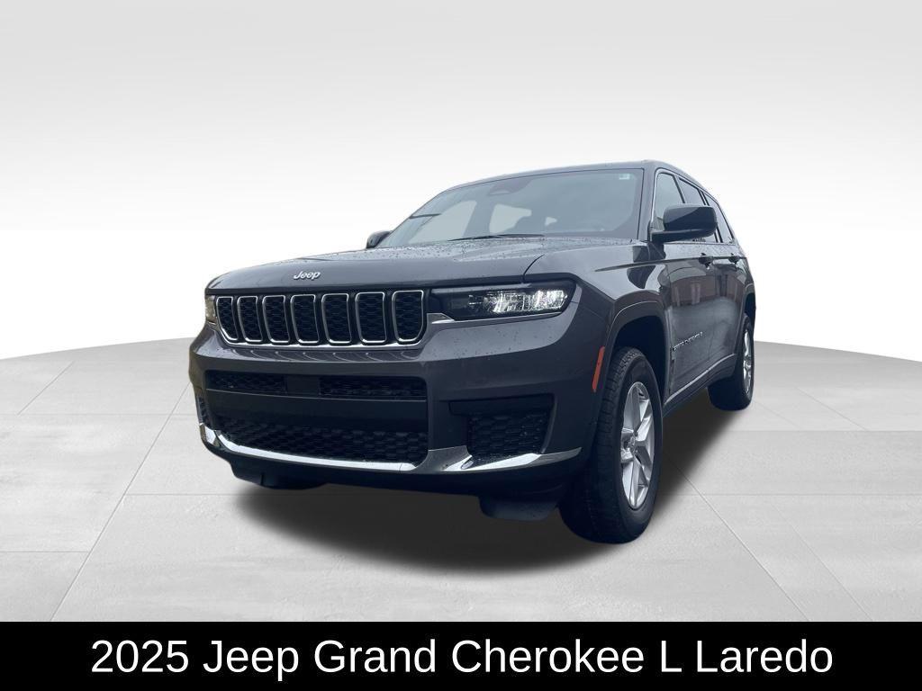 new 2025 Jeep Grand Cherokee L car, priced at $35,206