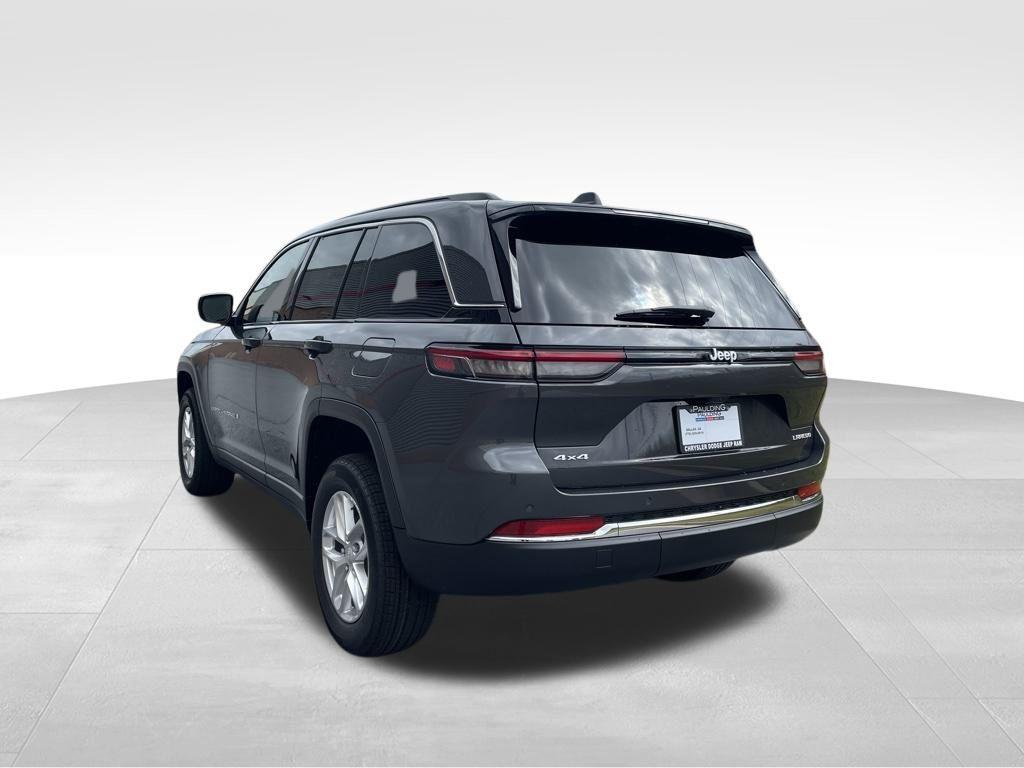 new 2025 Jeep Grand Cherokee car, priced at $33,174