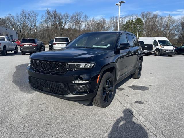 new 2025 Jeep Grand Cherokee car, priced at $51,882