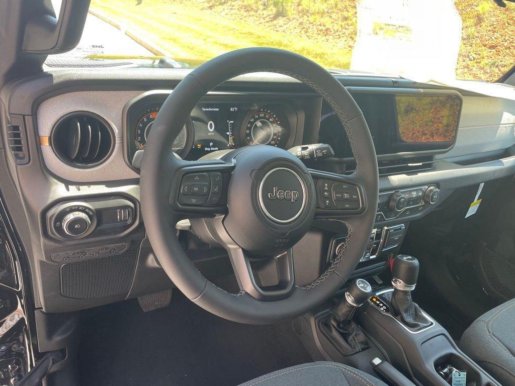 new 2025 Jeep Wrangler car, priced at $42,579