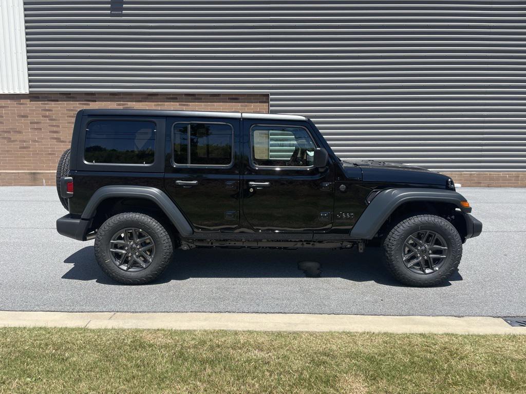new 2025 Jeep Wrangler car, priced at $42,579