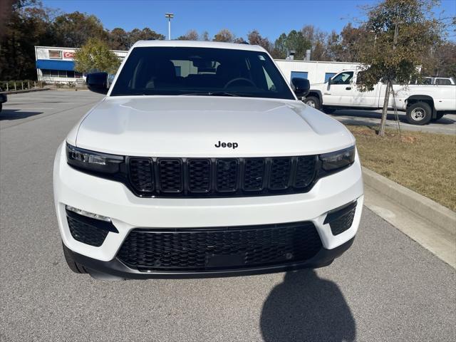 new 2025 Jeep Grand Cherokee car, priced at $51,346