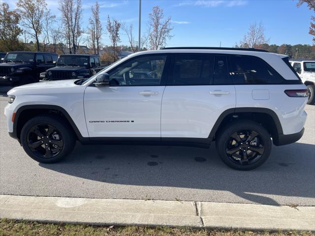 new 2025 Jeep Grand Cherokee car, priced at $51,346