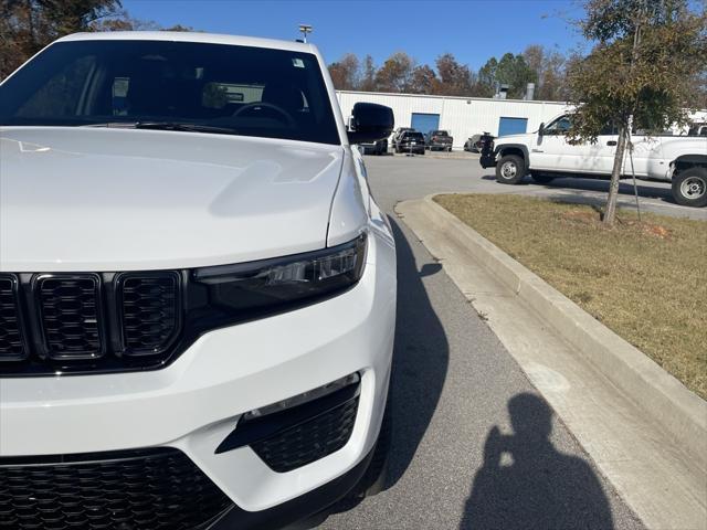 new 2025 Jeep Grand Cherokee car, priced at $51,346