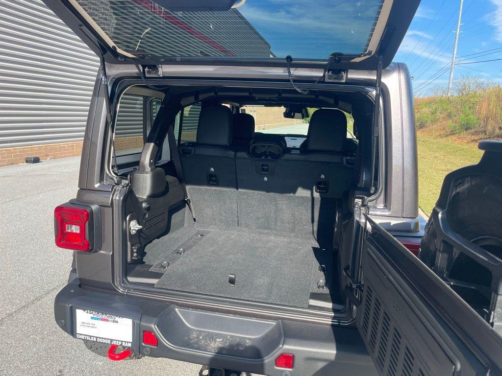 new 2026 Jeep Wrangler car, priced at $61,047