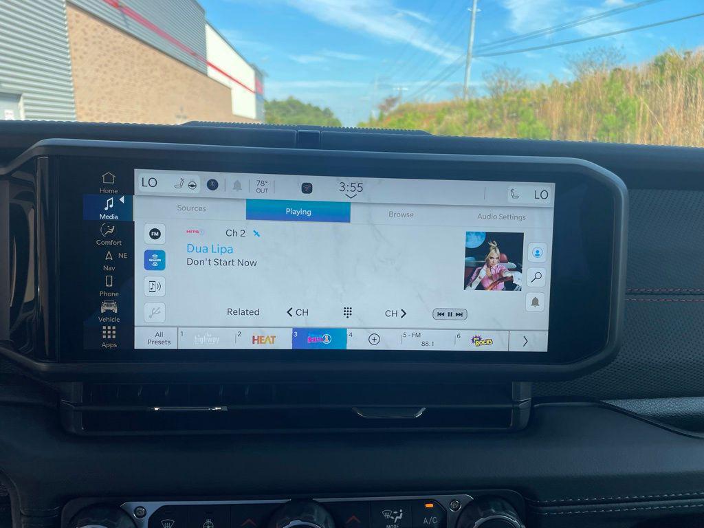 new 2026 Jeep Wrangler car, priced at $61,047