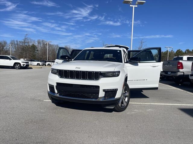 new 2025 Jeep Grand Cherokee L car, priced at $52,410