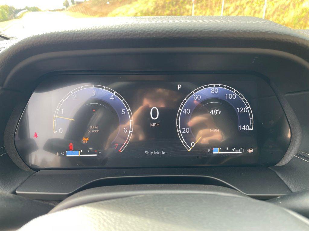 new 2025 Jeep Grand Cherokee car, priced at $44,157