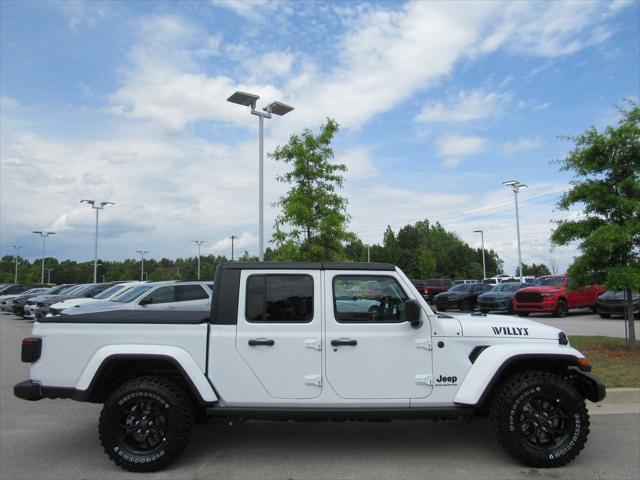 new 2024 Jeep Gladiator car, priced at $49,429