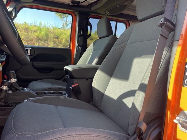 new 2025 Jeep Wrangler car, priced at $42,894