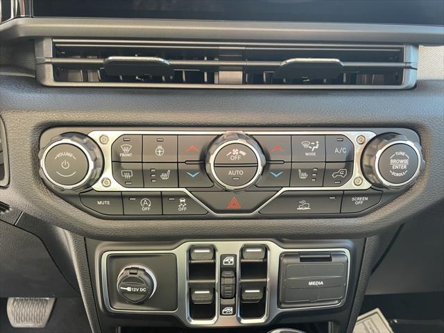 new 2025 Jeep Wrangler car, priced at $42,894