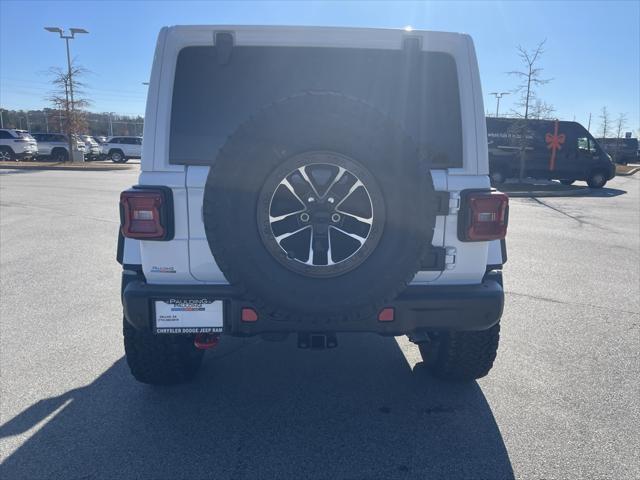 new 2025 Jeep Wrangler car, priced at $61,404