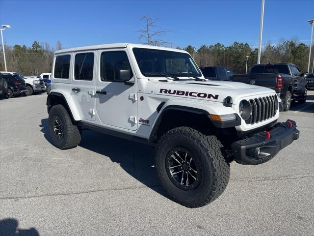 new 2025 Jeep Wrangler car, priced at $61,404