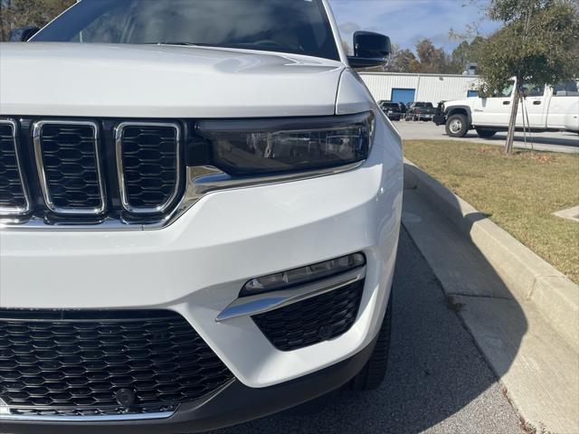 new 2025 Jeep Grand Cherokee car, priced at $55,040