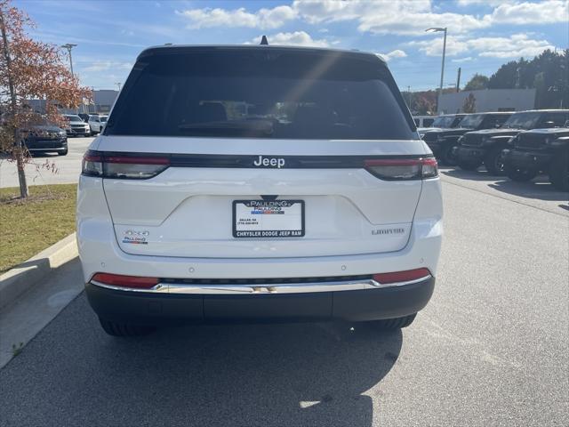 new 2025 Jeep Grand Cherokee car, priced at $55,040