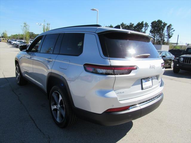 new 2024 Jeep Grand Cherokee L car, priced at $47,698