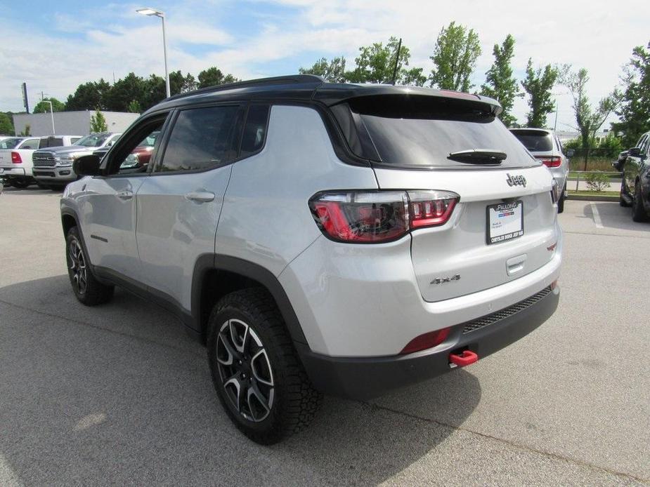 new 2024 Jeep Compass car, priced at $33,534