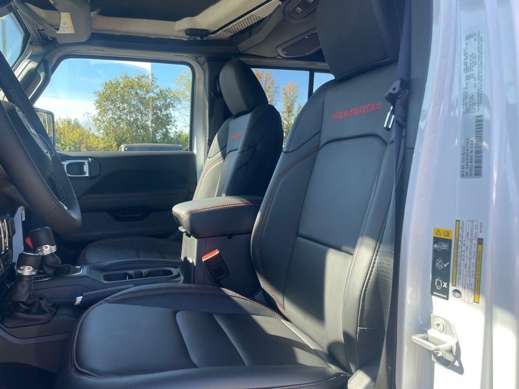 new 2026 Jeep Wrangler car, priced at $60,534