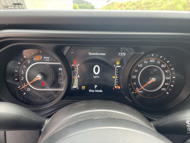 new 2025 Jeep Wrangler car, priced at $54,220