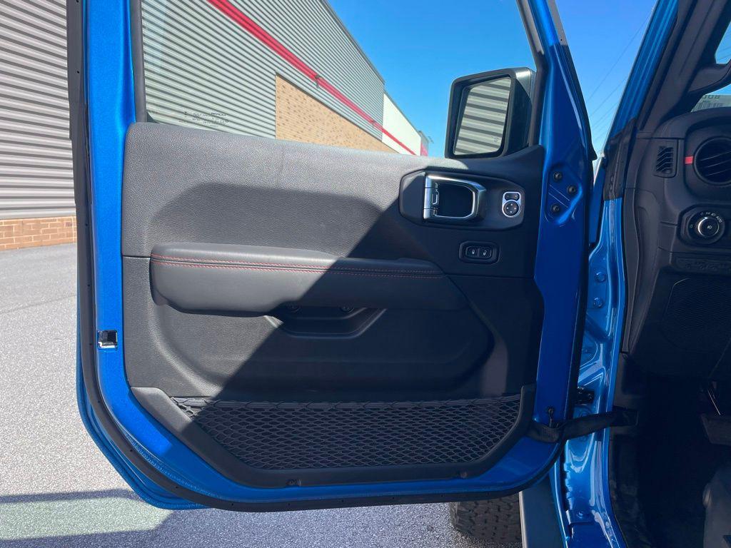 new 2026 Jeep Wrangler car, priced at $61,250