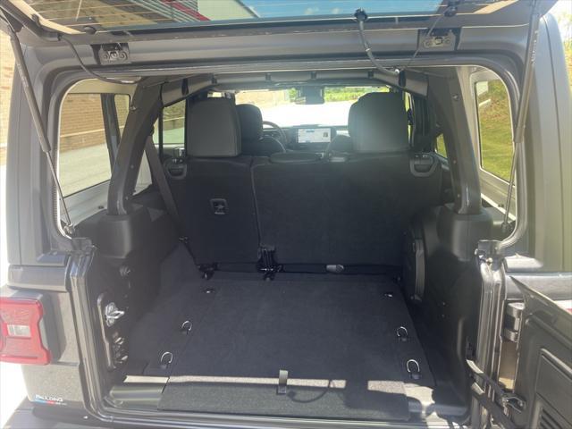 new 2025 Jeep Wrangler car, priced at $55,552