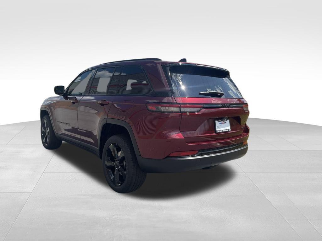 new 2025 Jeep Grand Cherokee car, priced at $44,319