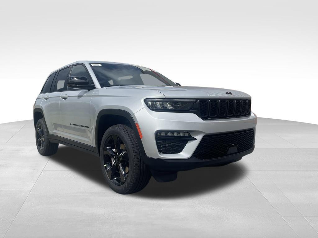 new 2025 Jeep Grand Cherokee car, priced at $48,407