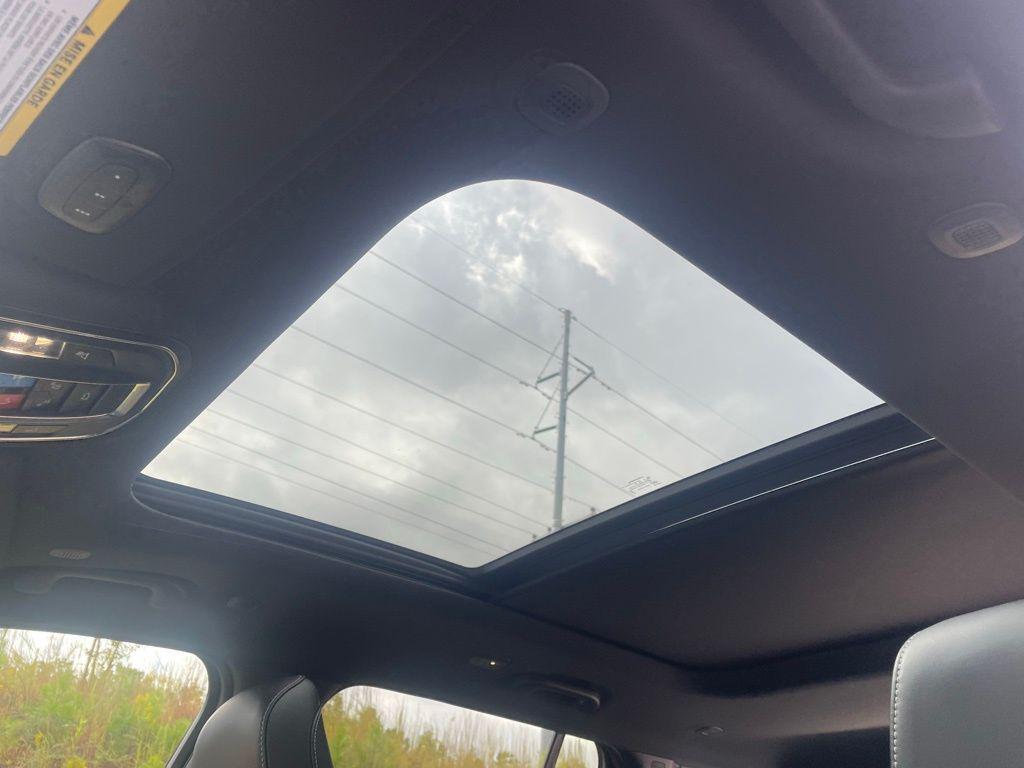 new 2025 Jeep Grand Cherokee car, priced at $48,407