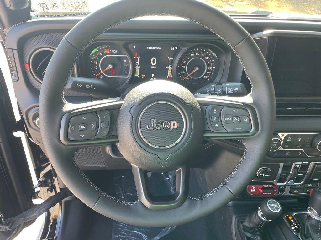 new 2026 Jeep Wrangler car, priced at $61,052