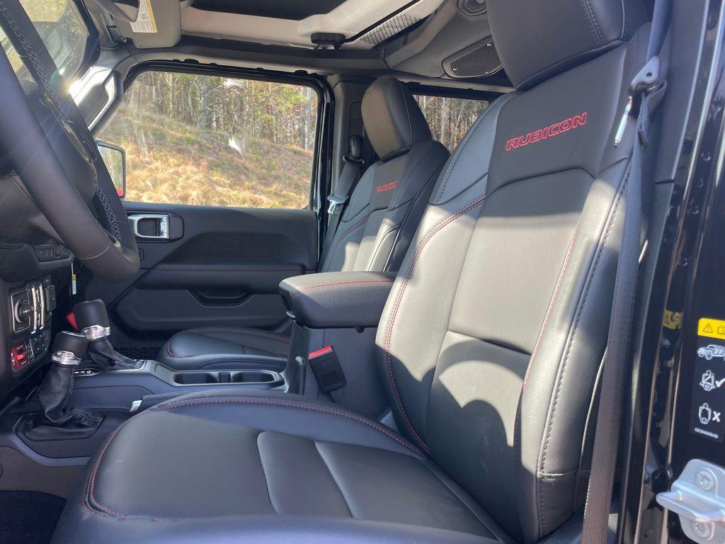 new 2026 Jeep Wrangler car, priced at $61,052